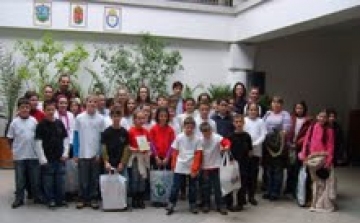 Orosházi diákok: kis Madame Curie-k voltak
