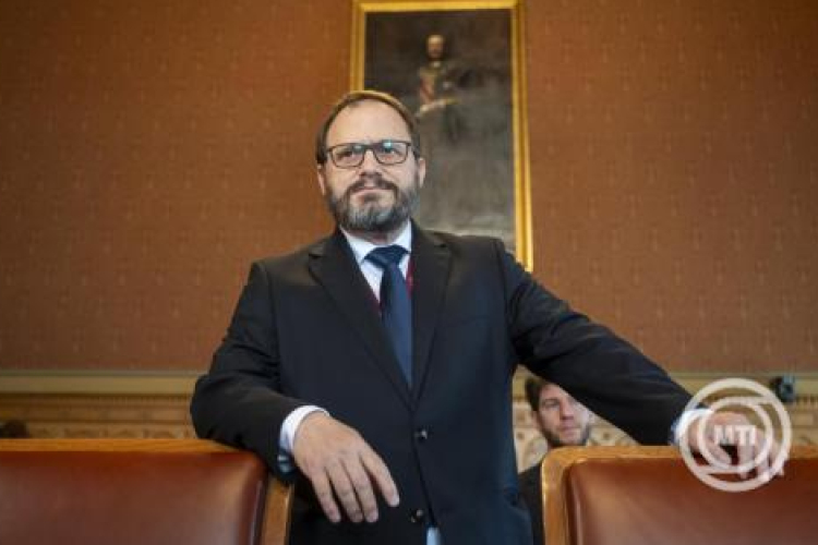 Kármán András: nincs akadálya a munka gyors elindításának