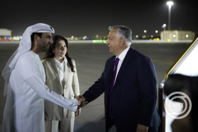 Orbán Viktor miniszterelnök Abu-Dzabiban tárgyal