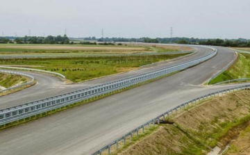Több mint 2460 milliárd forint fordítható közútfejlesztésre 2020-ig