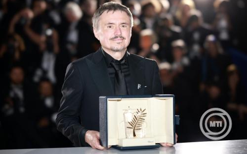 Cannes - Román film nyerte az Arany Pálmát, orosz rendezőé a Nagydíj