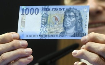 Már csak az új 1000 forintosokkal lehet fizetni