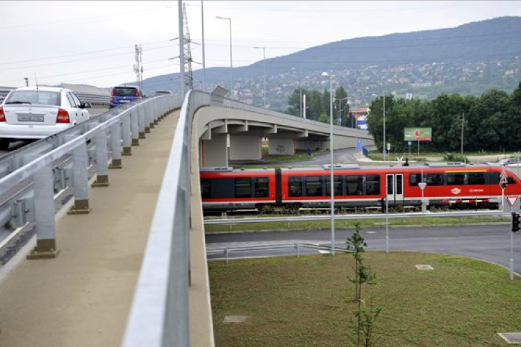 Gyorsabb lesz a vezeték nélküli internet a vasúti kocsikban