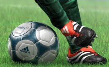 Teremlabdarúgó torna az orosházi Eötvös sportcsarnokban